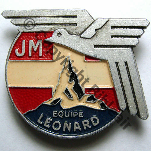Grpt Centre... Eqp LEONARD (CNE) Apprentis de l.air...  A.AUGIS ST.BARTH LYON Alu peint Grenu 2Griffes Src.saintgiotain 259Eur(x2)  
